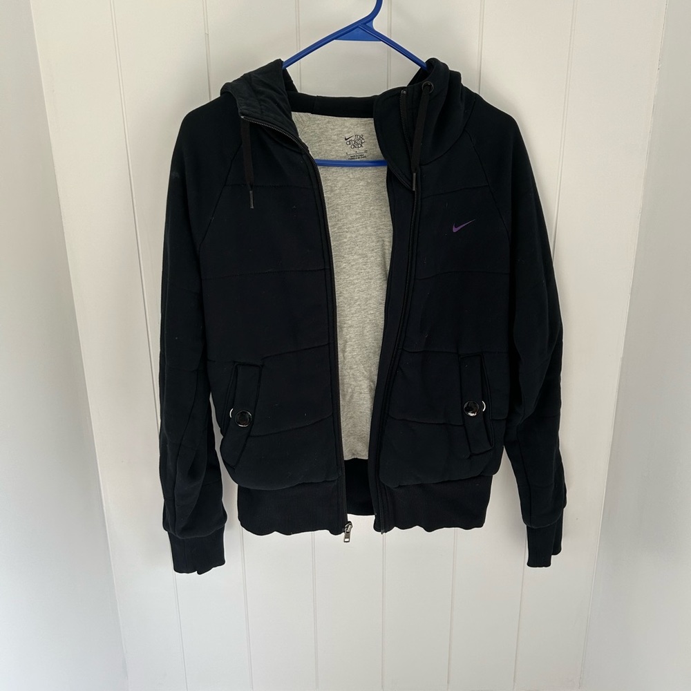 Nike sweater